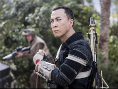 《星球大战:侠盗一号》甄子丹浑身是戏 盲武士与原力同在